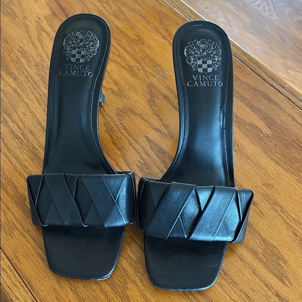 Vince Camuto Black Woven Mules Sleek Design